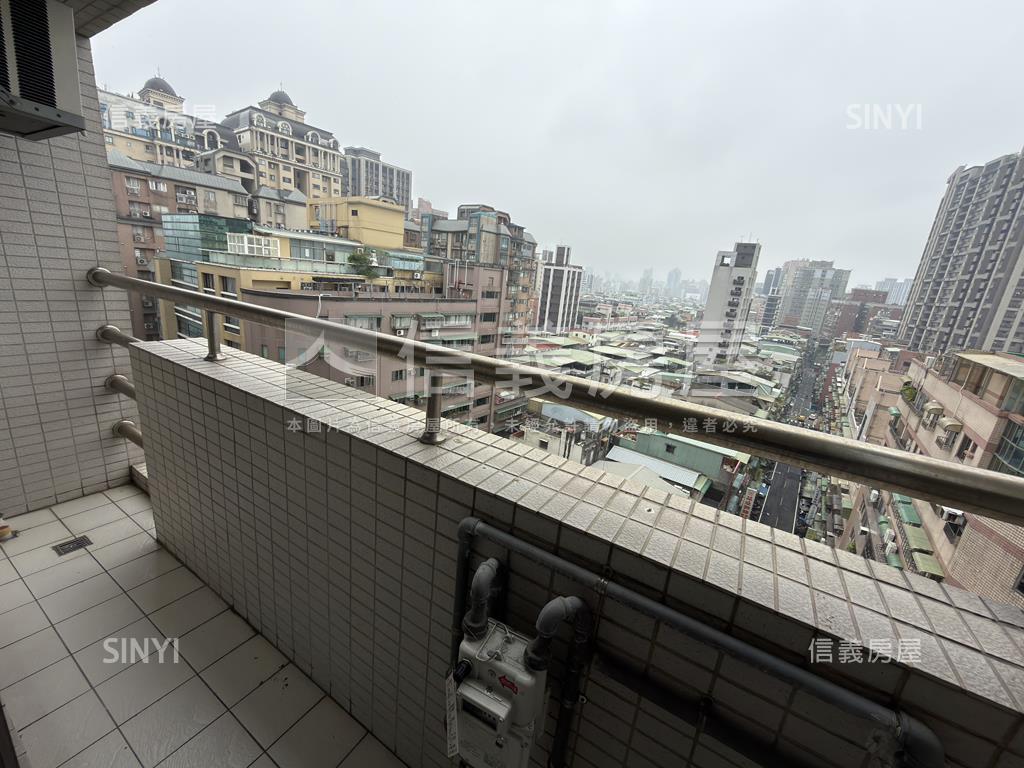 近捷運景觀套房房屋室內格局與周邊環境