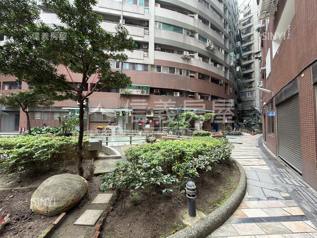 近捷運景觀套房房屋室內格局與周邊環境