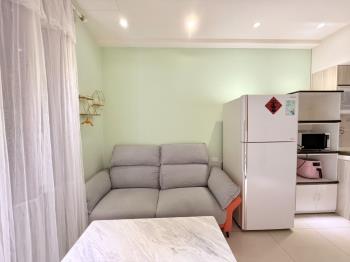 邊間採光富春居