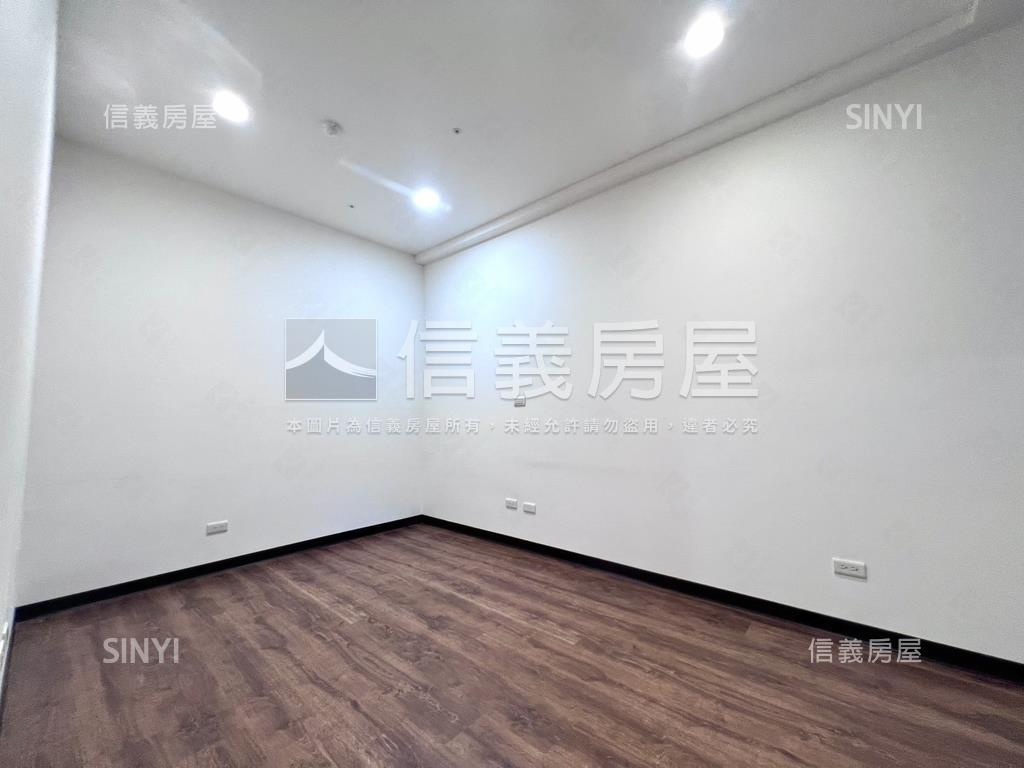 新都悅溫馨兩房車位房屋室內格局與周邊環境