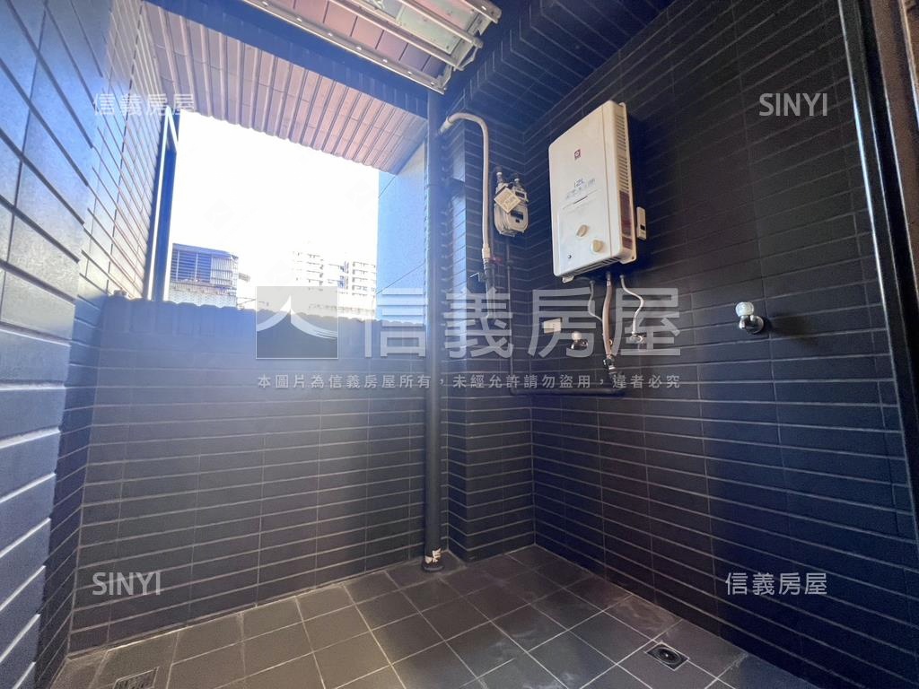 新都悅溫馨兩房車位房屋室內格局與周邊環境