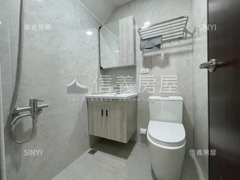 全室翻修整理浪漫美透天房屋室內格局與周邊環境