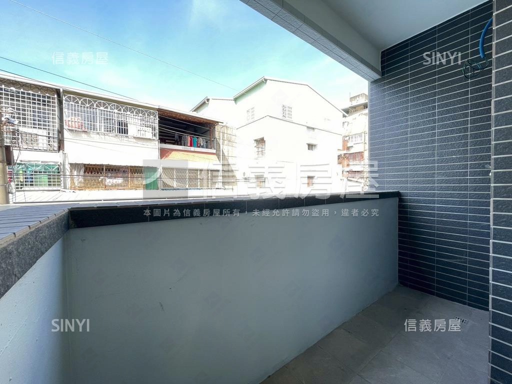 全室翻修整理浪漫美透天房屋室內格局與周邊環境