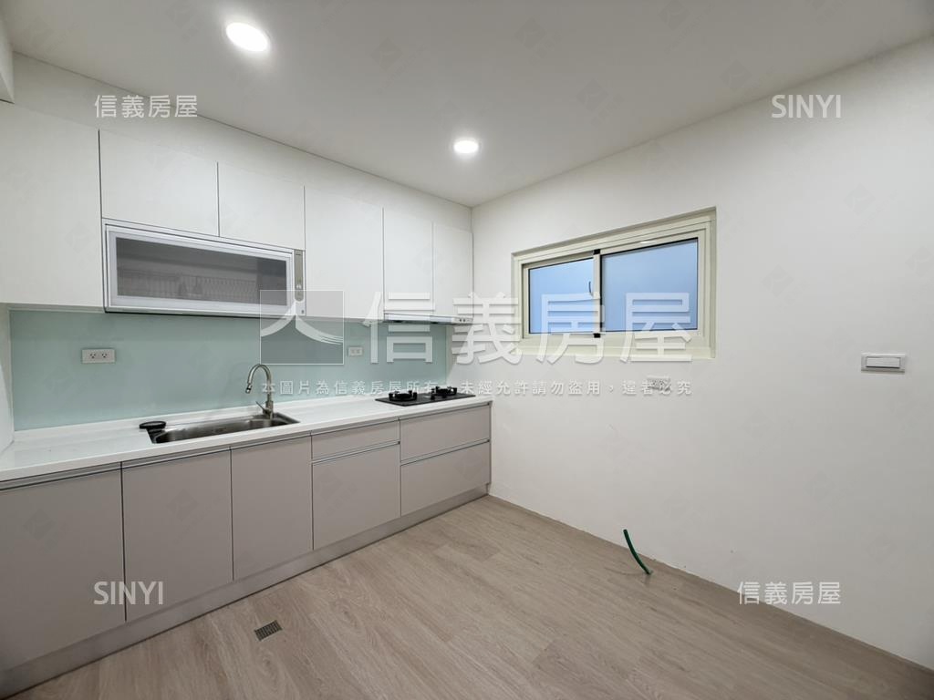 全室翻修整理浪漫美透天房屋室內格局與周邊環境