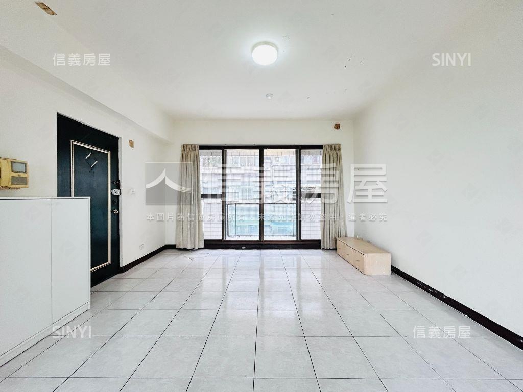 舒適華廈二房。亮房屋室內格局與周邊環境