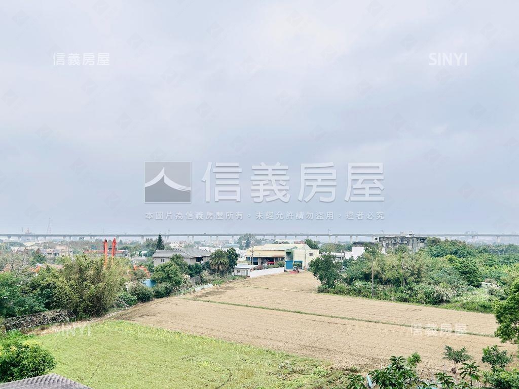 舒適華廈二房。亮房屋室內格局與周邊環境