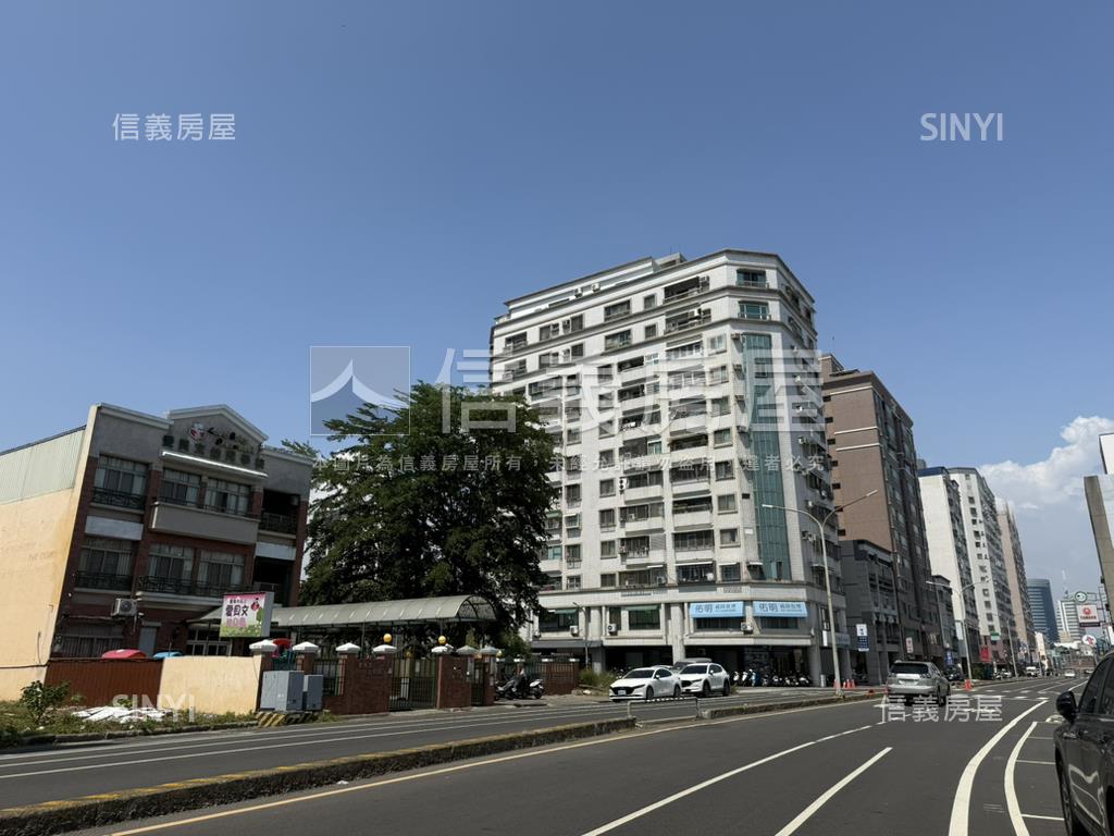 公園對面三房有車位房屋室內格局與周邊環境