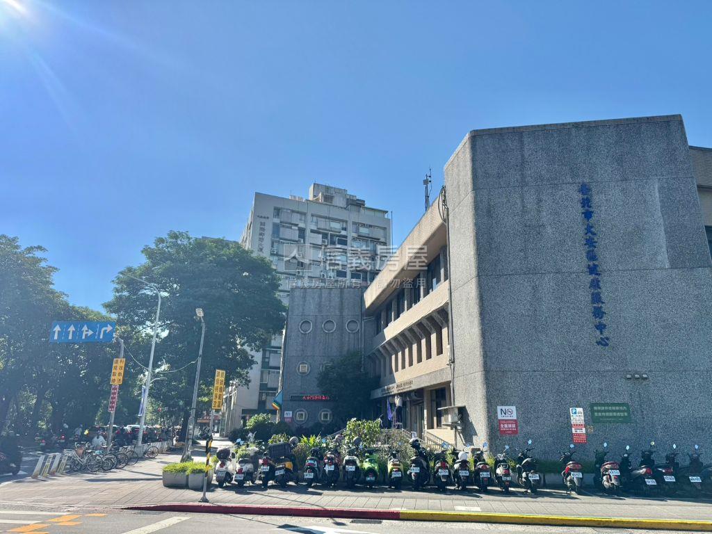 科技大樓☆一二樓雙層店辦房屋室內格局與周邊環境