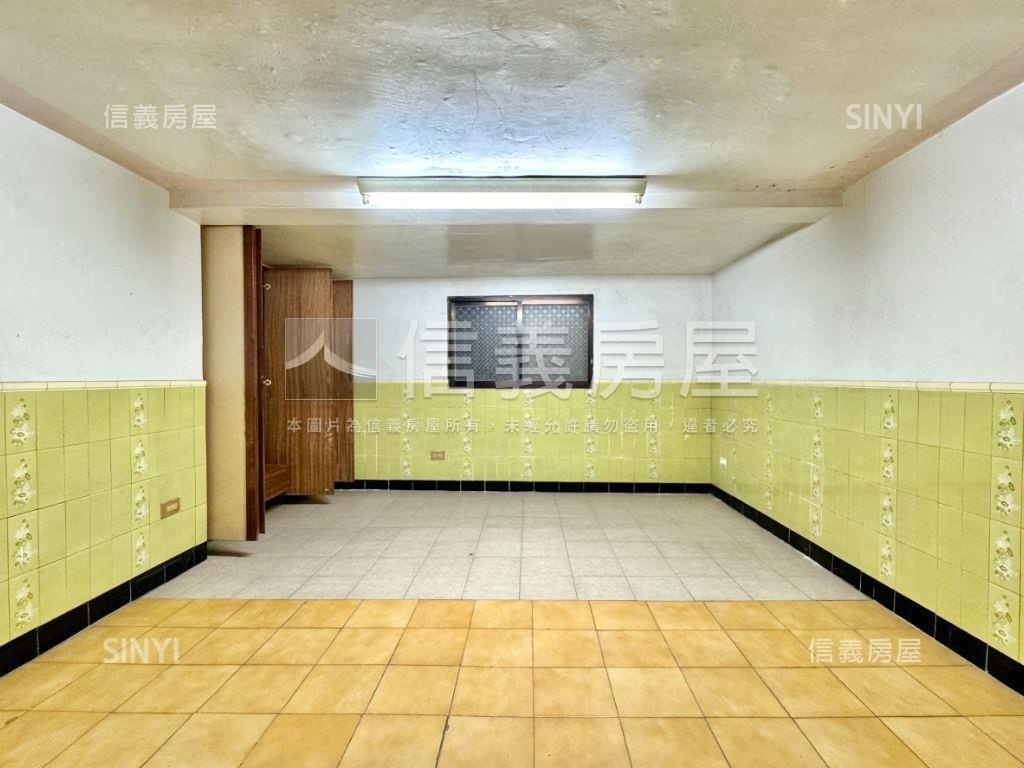 巨蛋明誠雙商圈採光巷透房屋室內格局與周邊環境