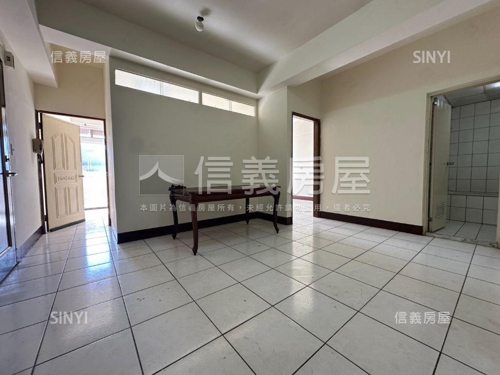 幼獅比佛利採光通風４房房屋室內格局與周邊環境