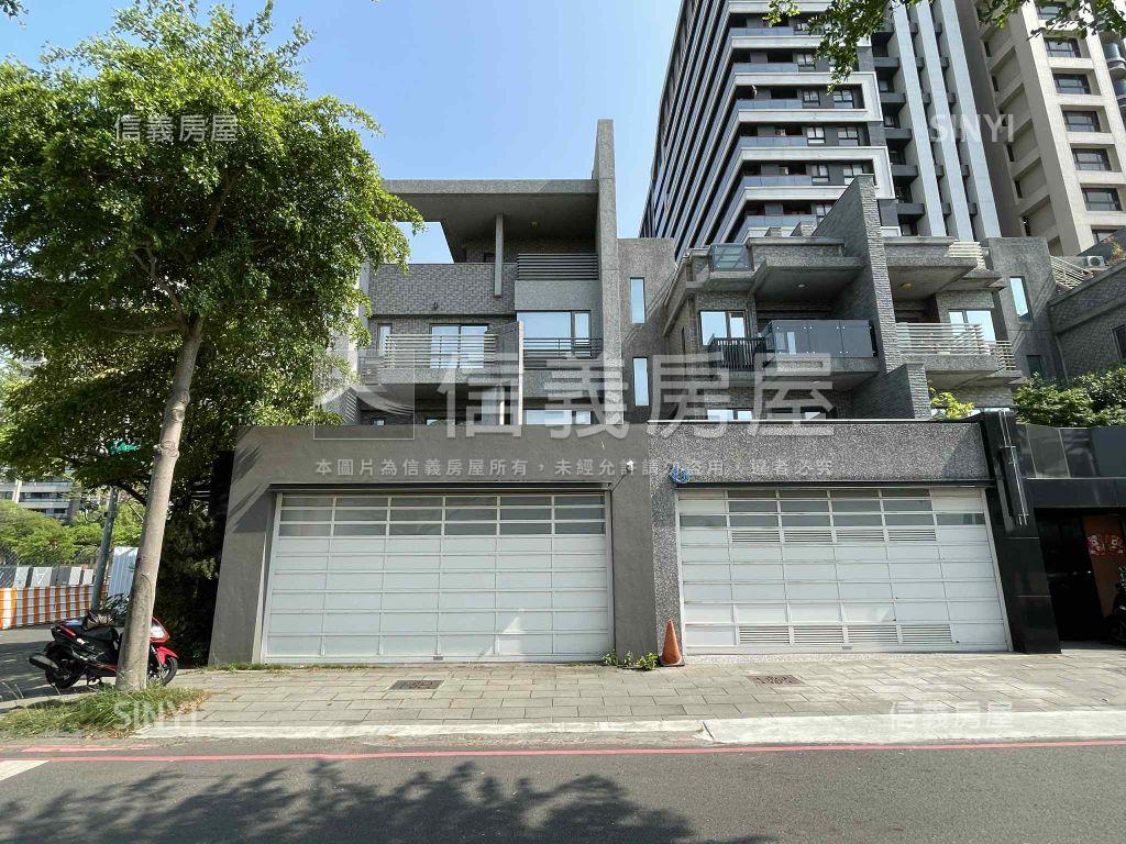 華鳳特區面寬電梯豪邸房屋室內格局與周邊環境