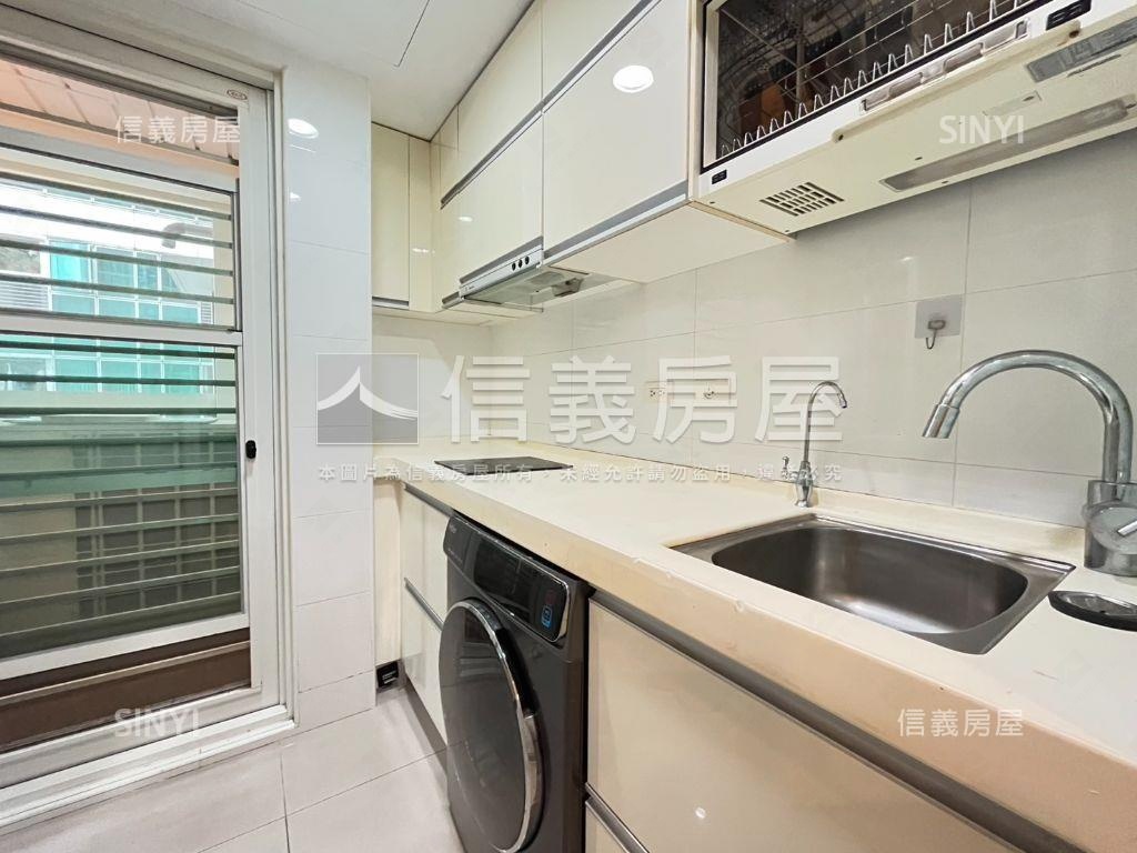 君臨天廈★貴族一房房屋室內格局與周邊環境