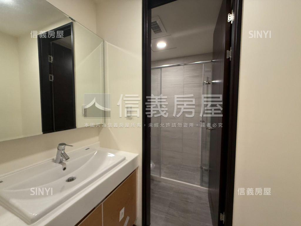 近士北科新成屋河景戶房屋室內格局與周邊環境