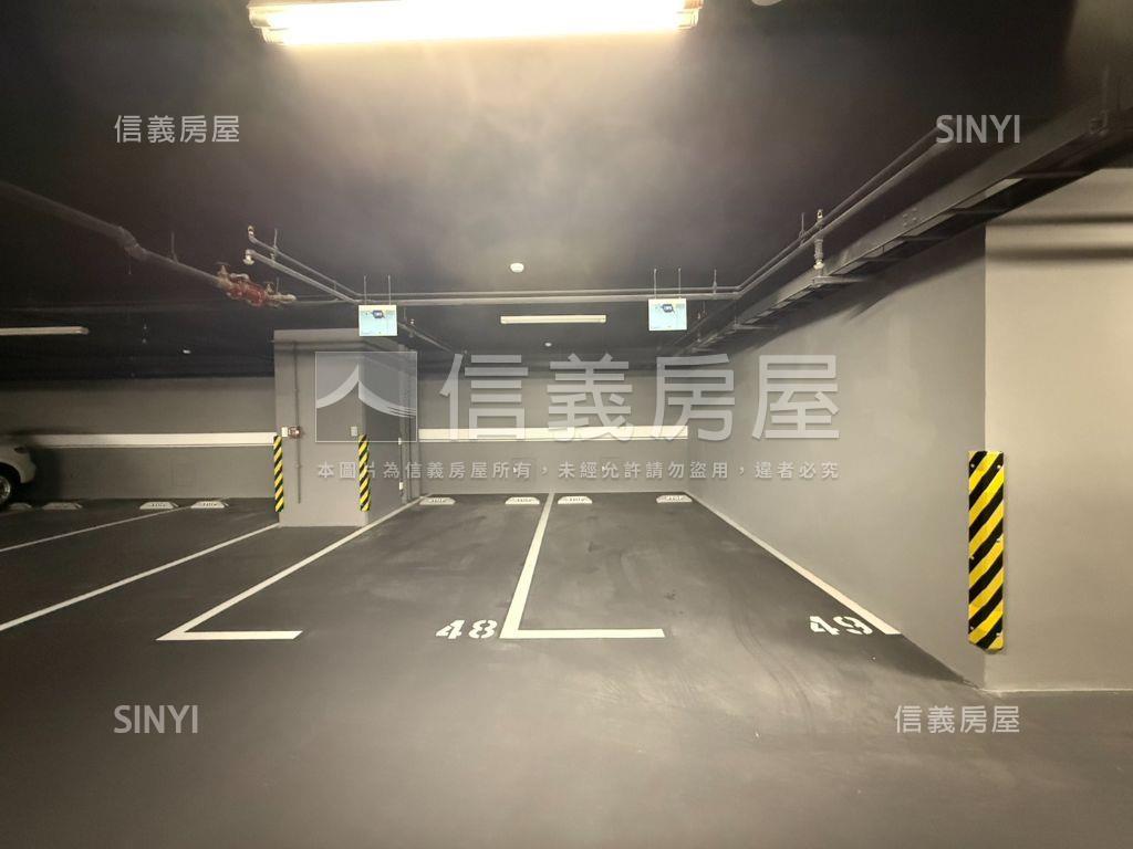 近士北科新成屋河景戶房屋室內格局與周邊環境