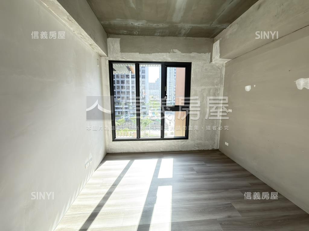 昭揚大河院面溪四房車位房屋室內格局與周邊環境