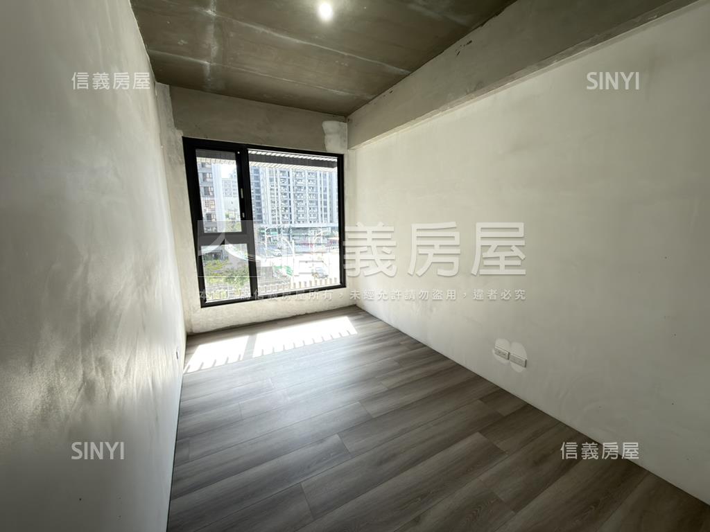 昭揚大河院面溪四房車位房屋室內格局與周邊環境