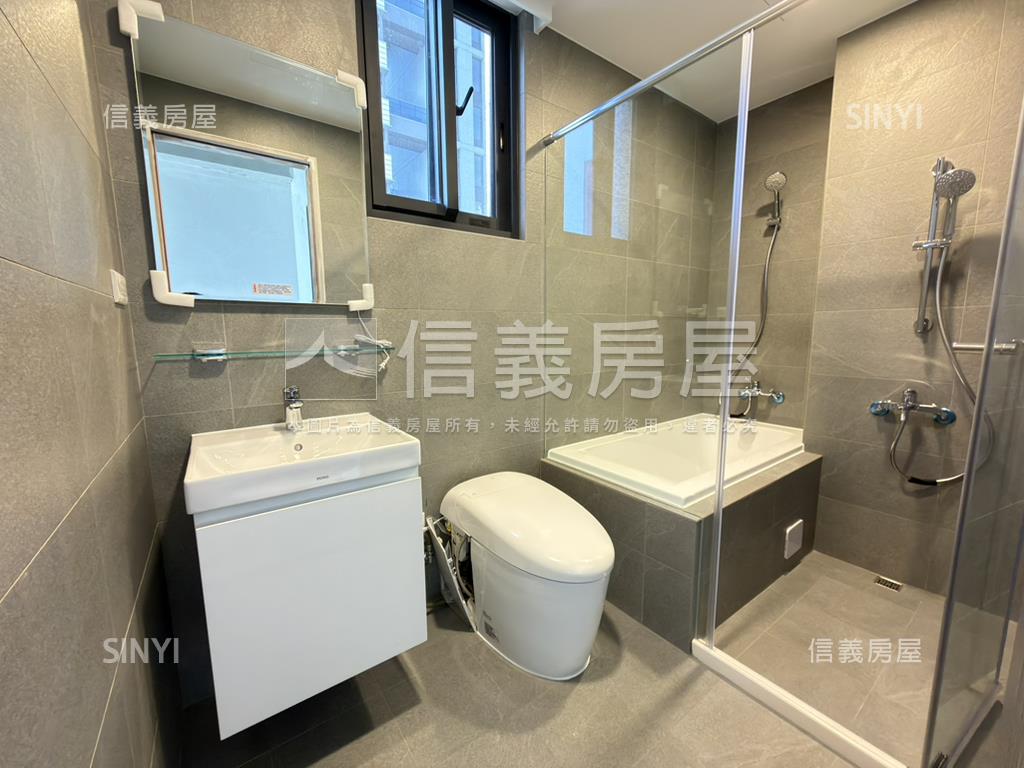 昭揚大河院面溪四房車位房屋室內格局與周邊環境