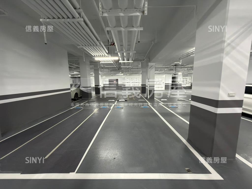 昭揚大河院面溪四房車位房屋室內格局與周邊環境