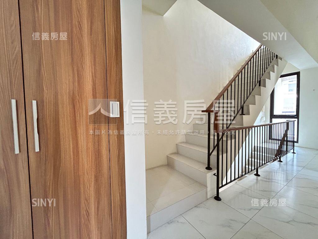 超Ａ南屯別墅不用四千萬房屋室內格局與周邊環境