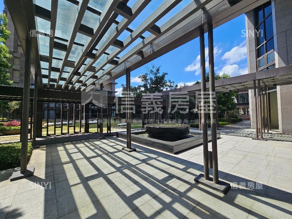 皇翔ＰＡＲＫ大器辦公室房屋室內格局與周邊環境