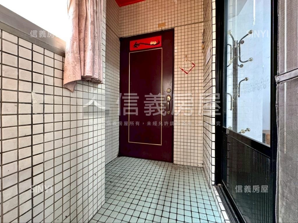 樹孝舒適棒棒美三房平車房屋室內格局與周邊環境