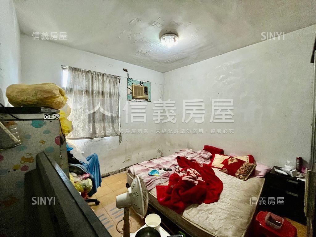 安康稀有邊間公寓４房房屋室內格局與周邊環境