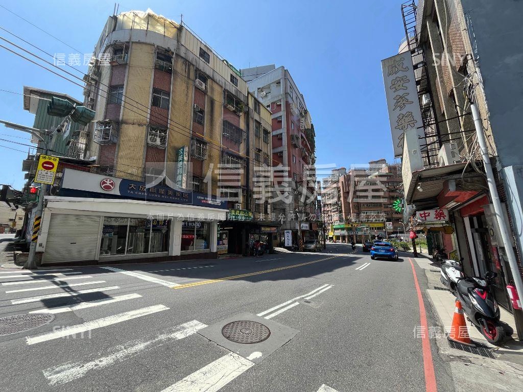 安康稀有邊間公寓４房房屋室內格局與周邊環境