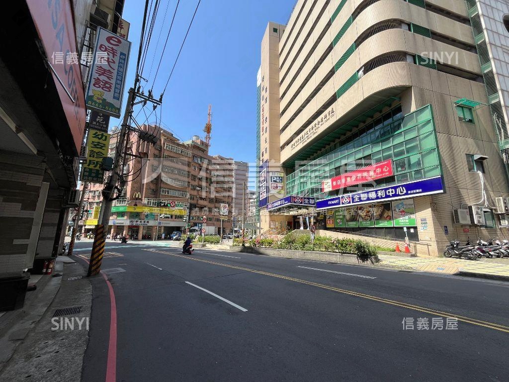 安康稀有邊間公寓４房房屋室內格局與周邊環境