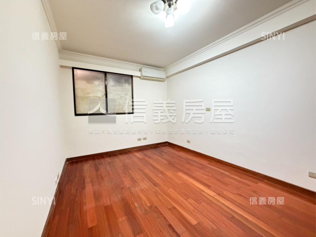 三面採光通風佳近捷運華廈房屋室內格局與周邊環境