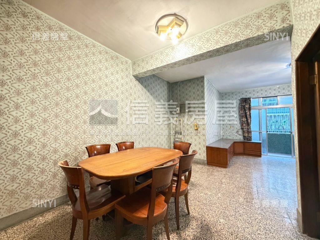 永安捷運免爬高二樓美寓房屋室內格局與周邊環境