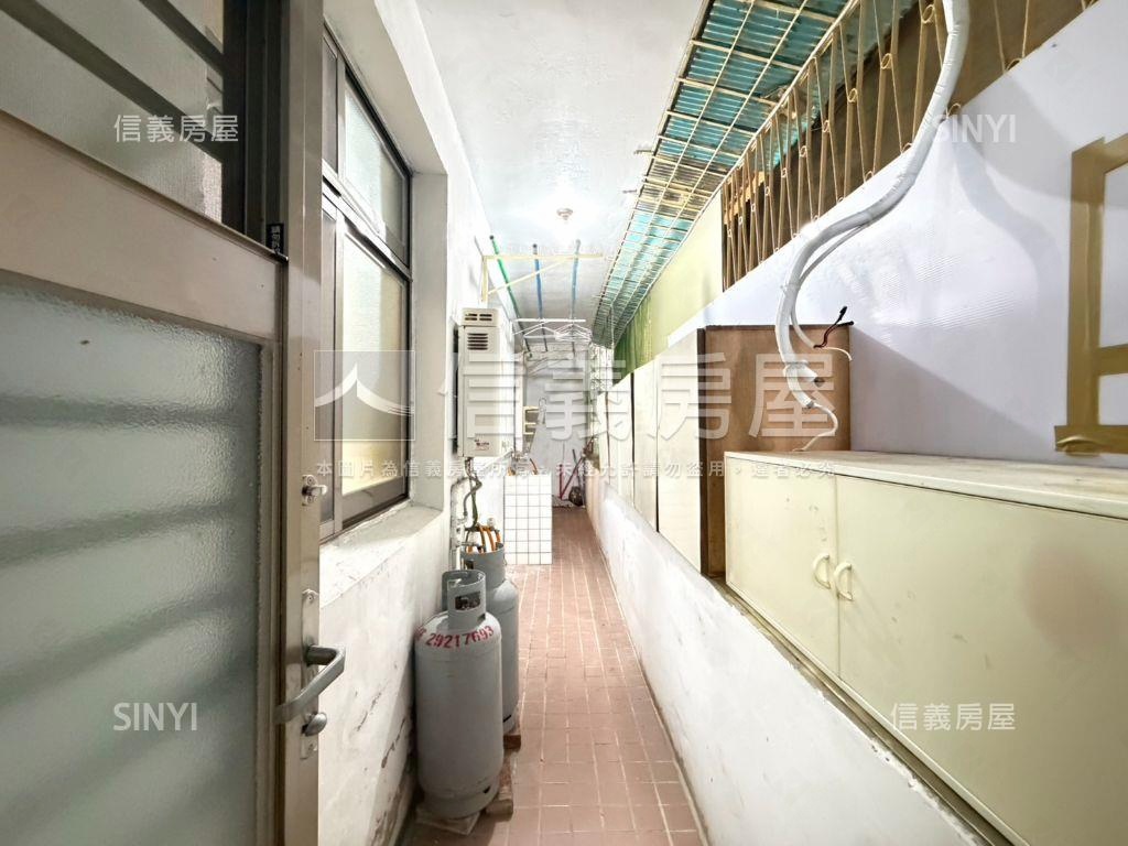 永安捷運免爬高二樓美寓房屋室內格局與周邊環境