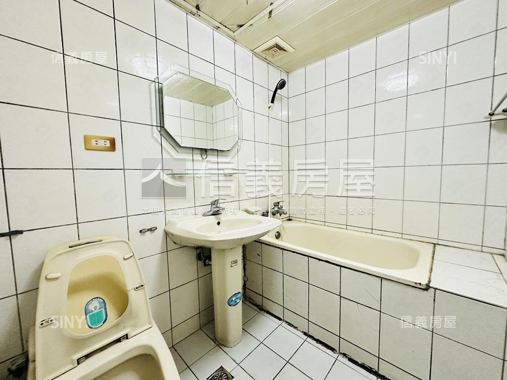 新和商圈居高臨下河景四房房屋室內格局與周邊環境