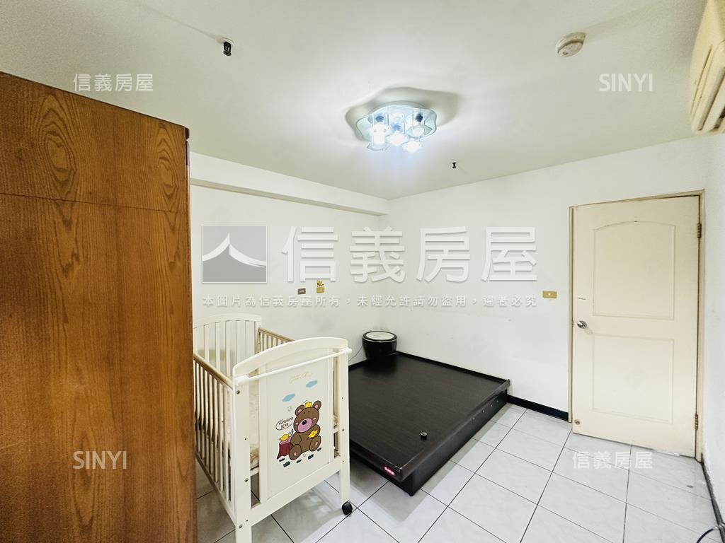 新和商圈居高臨下河景四房房屋室內格局與周邊環境