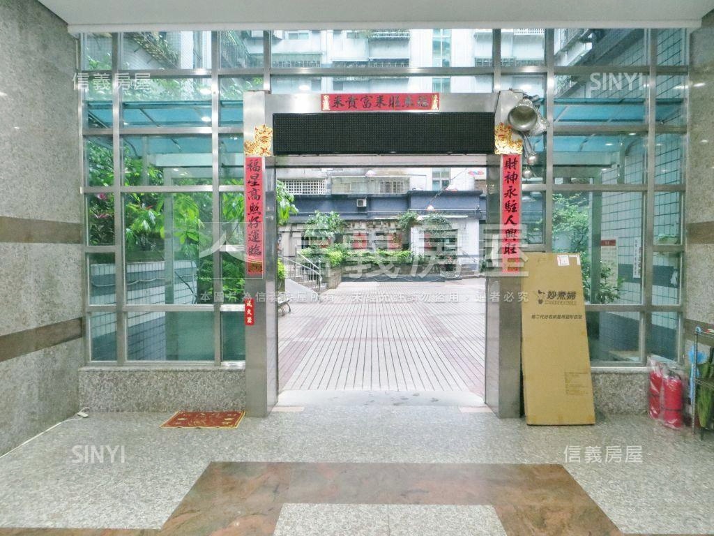 新和商圈居高臨下河景四房房屋室內格局與周邊環境