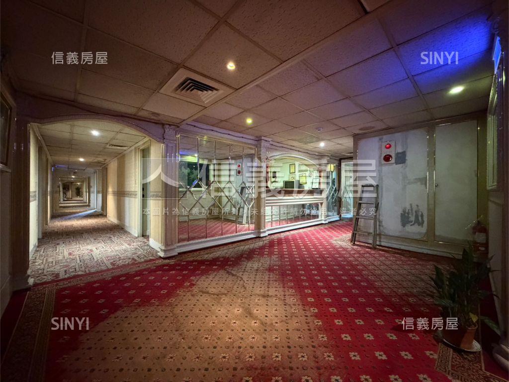 中和捷運★置產黃金商辦房屋室內格局與周邊環境