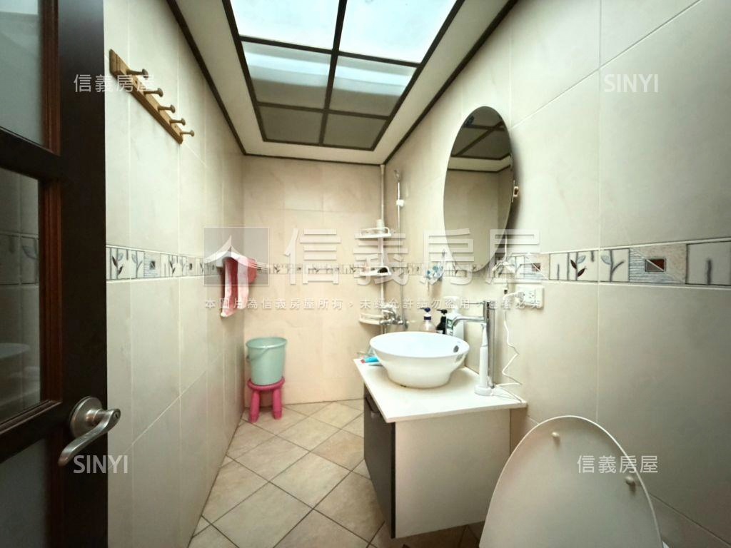 碧瑤城堡近新屋交流道透天房屋室內格局與周邊環境