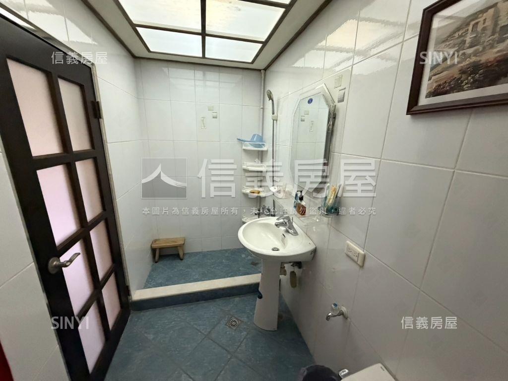 碧瑤城堡近新屋交流道透天房屋室內格局與周邊環境