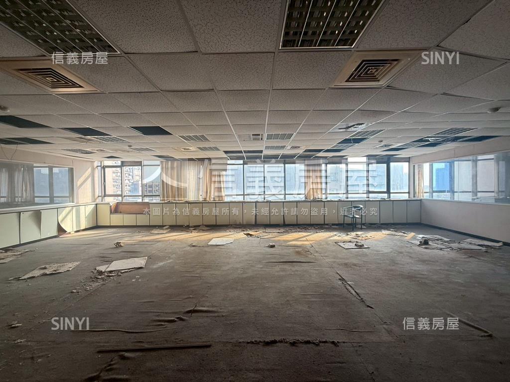 近市區經國路辦公室房屋室內格局與周邊環境