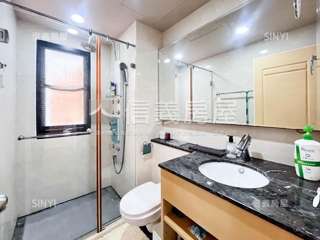 歌劇院交響曲近惠文國中小房屋室內格局與周邊環境