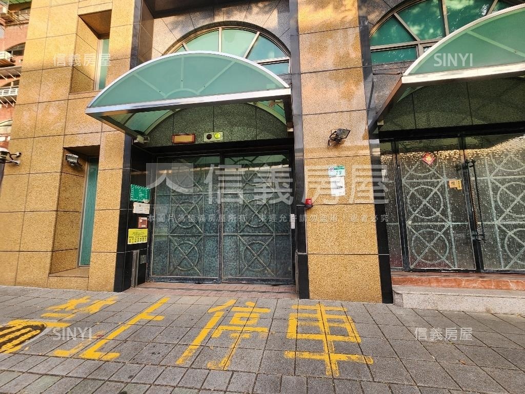 中山女高建北便宜車位房屋室內格局與周邊環境