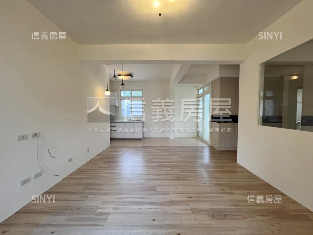 明亮三房兩廳兩衛房屋室內格局與周邊環境