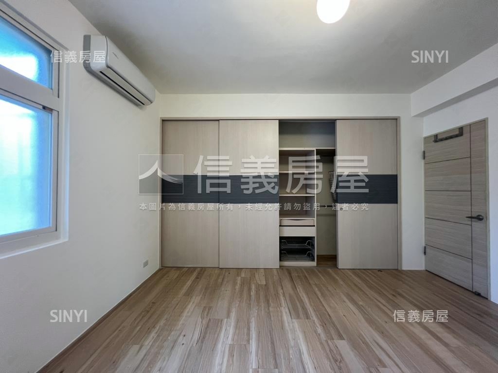 明亮三房兩廳兩衛房屋室內格局與周邊環境
