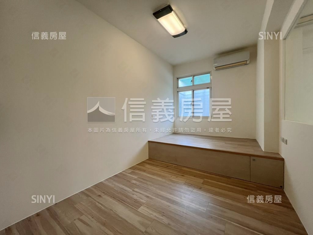 明亮三房兩廳兩衛房屋室內格局與周邊環境