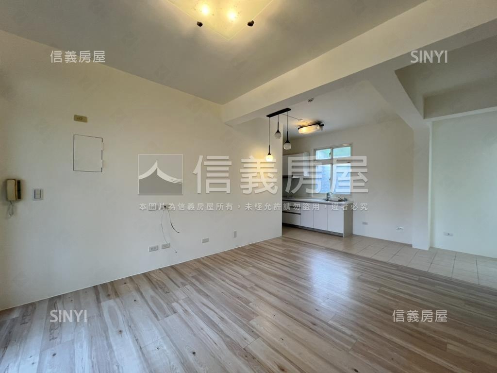 明亮三房兩廳兩衛房屋室內格局與周邊環境