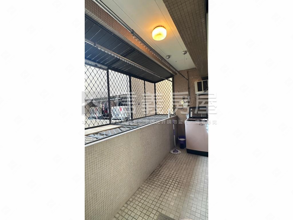 天母國小四房電梯房屋室內格局與周邊環境