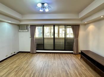 天母國小四房電梯