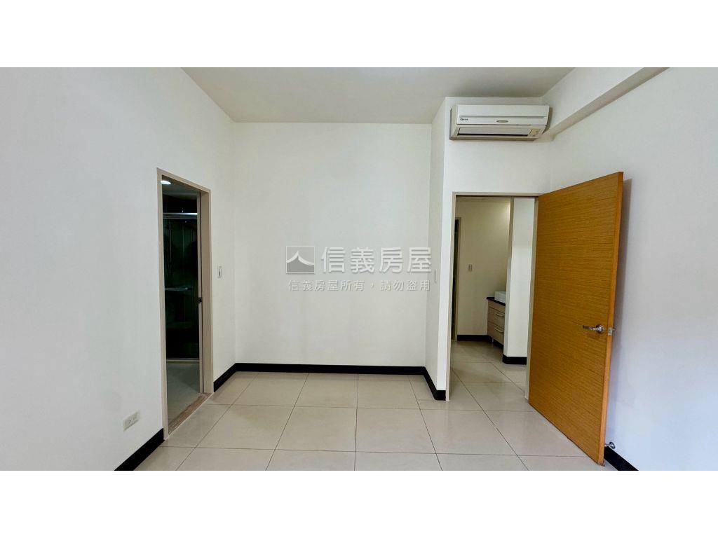 新南港高樓３房房屋室內格局與周邊環境