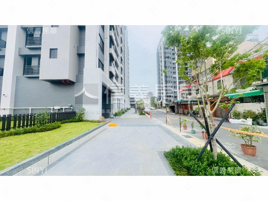 楊梅泓典金鑽吻鑽３房車位房屋室內格局與周邊環境