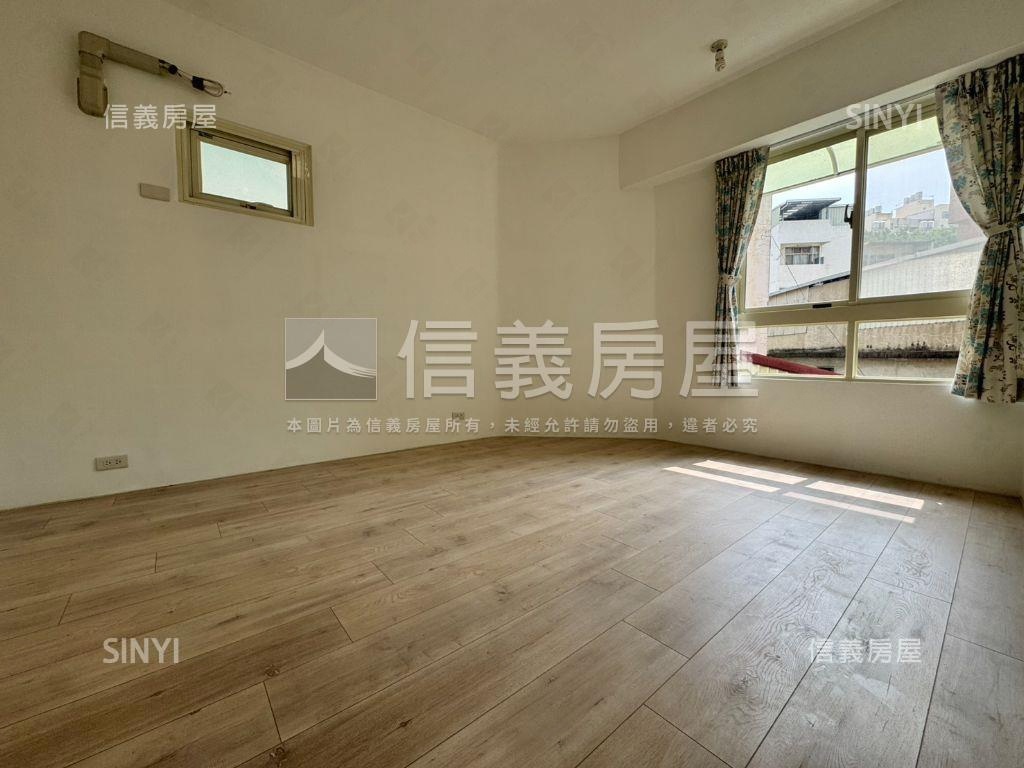 近新科國中四房裝潢美屋房屋室內格局與周邊環境