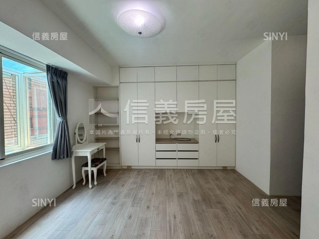 近新科國中四房裝潢美屋房屋室內格局與周邊環境